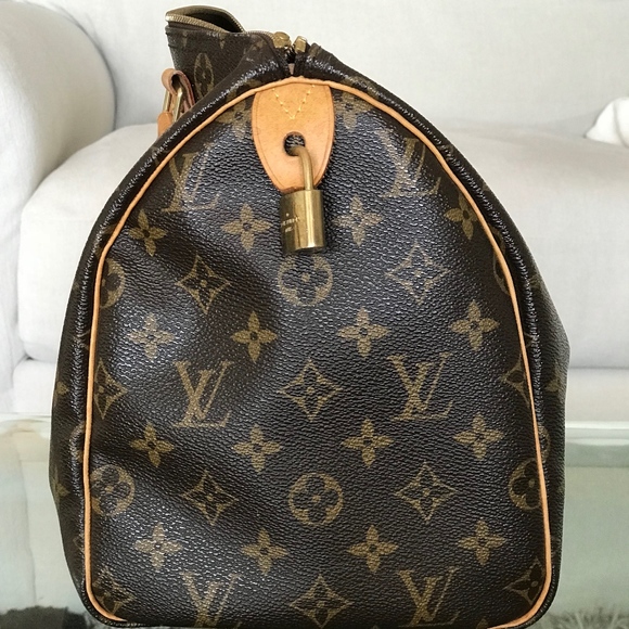 SOLD Louis Vuitton Speedy 30 - Picture 3 of 8